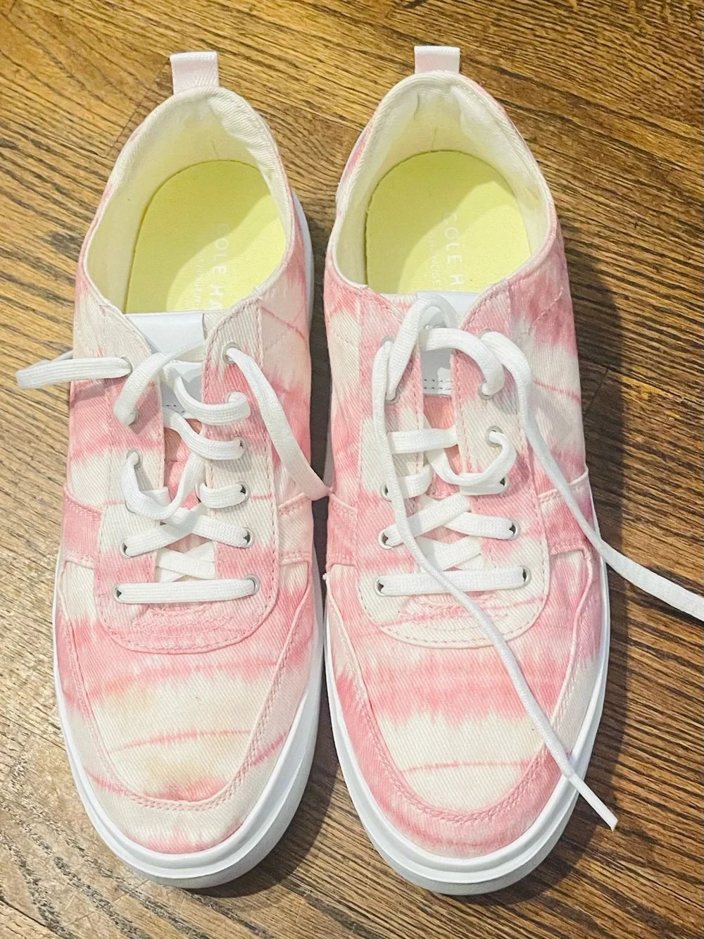 Cole Haan  casual women’s Pink Tie-Dye Low-Top Sneakers size 10 - Picture 6 of 16